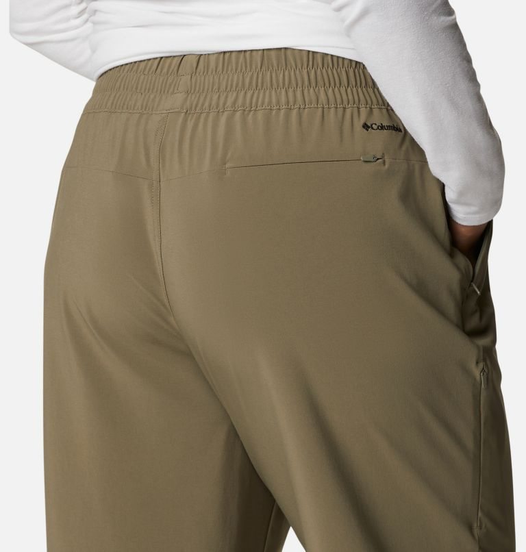 Women's Columbia Pleasant Creek Core Pants Khaki | Plus Size CA-X38AL